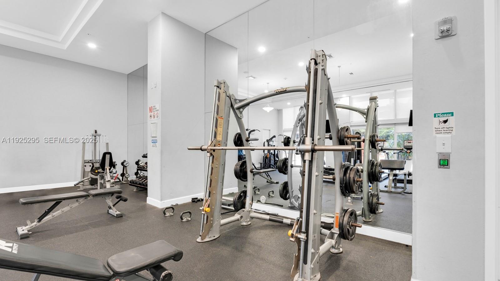 VENTURE AT AVENTURA EAST - Residential Lease