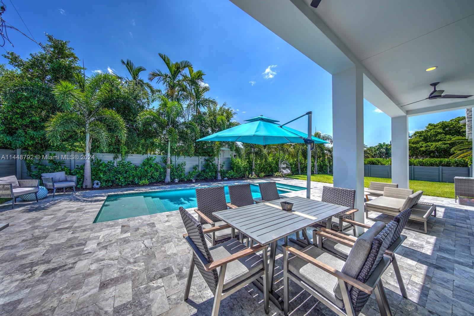 LAKE PLACID - Residential