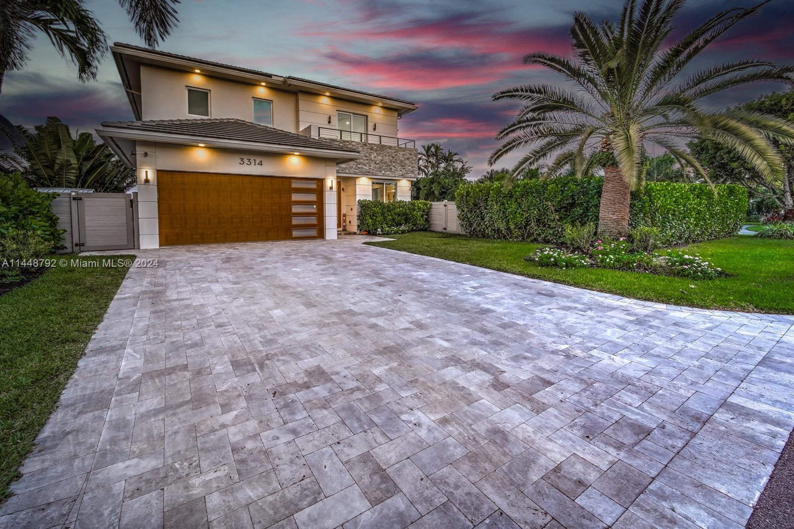 LAKE PLACID - Residential