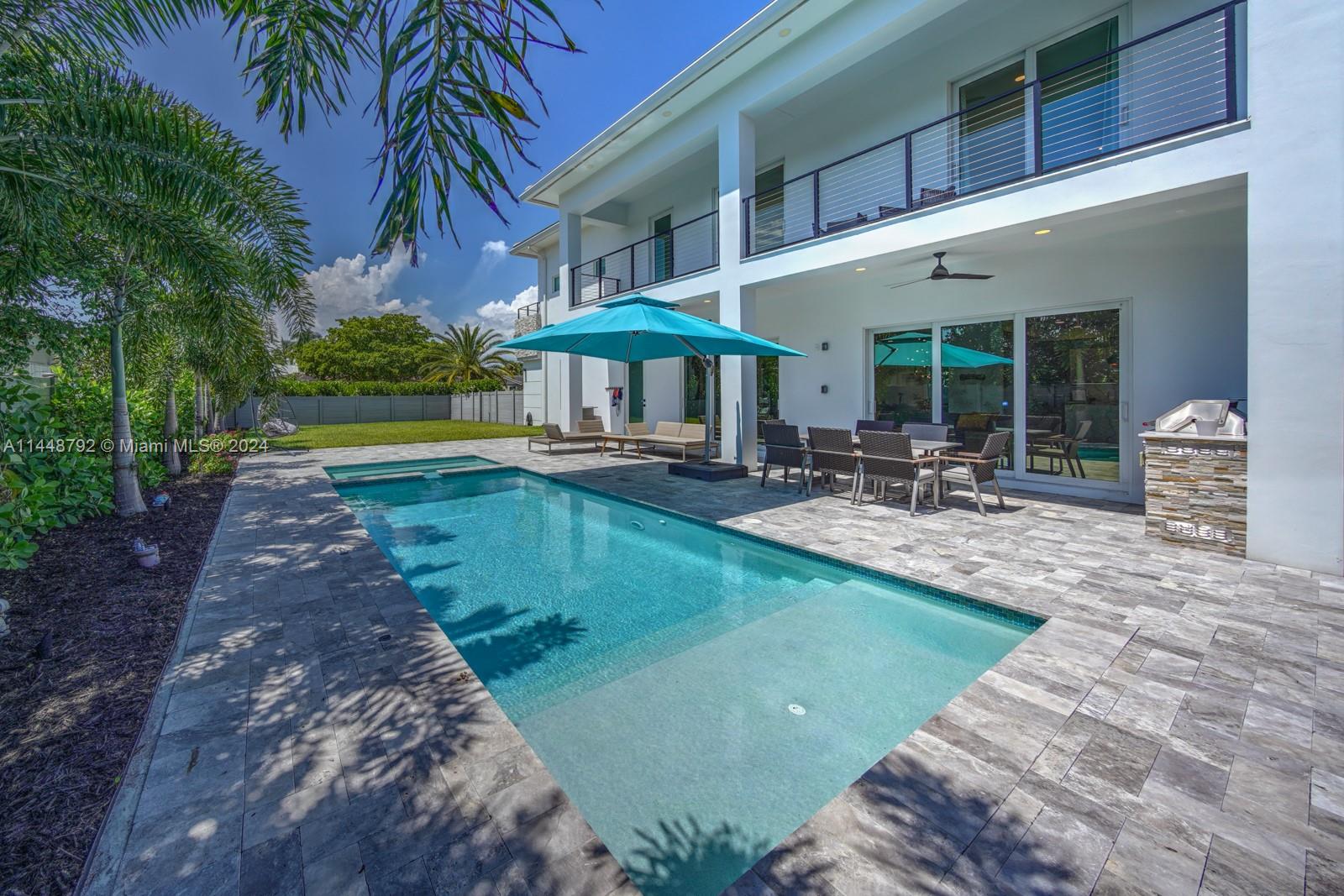 LAKE PLACID - Residential