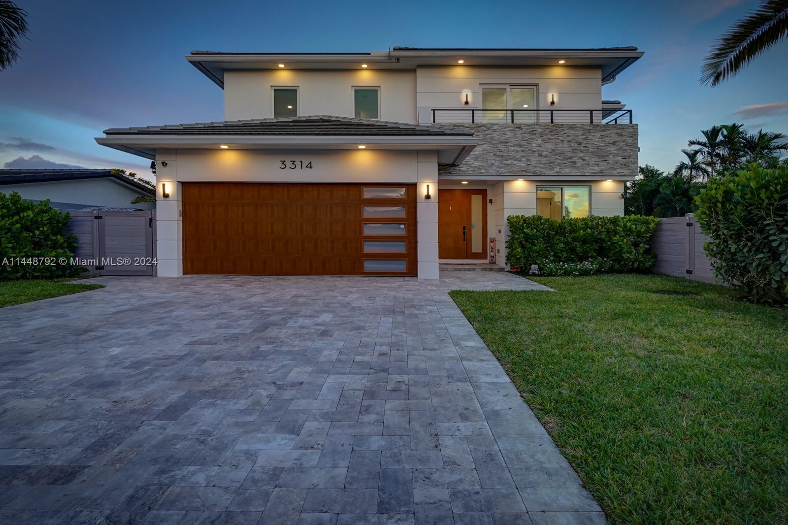 LAKE PLACID - Residential