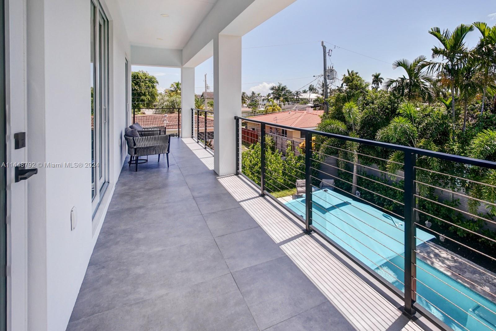 LAKE PLACID - Residential