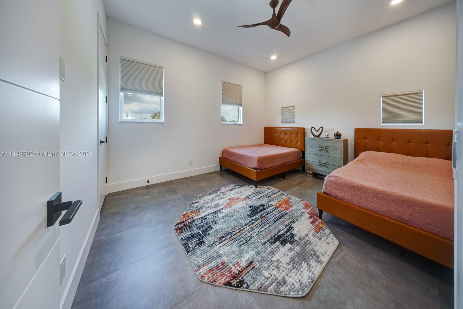 LAKE PLACID - Residential