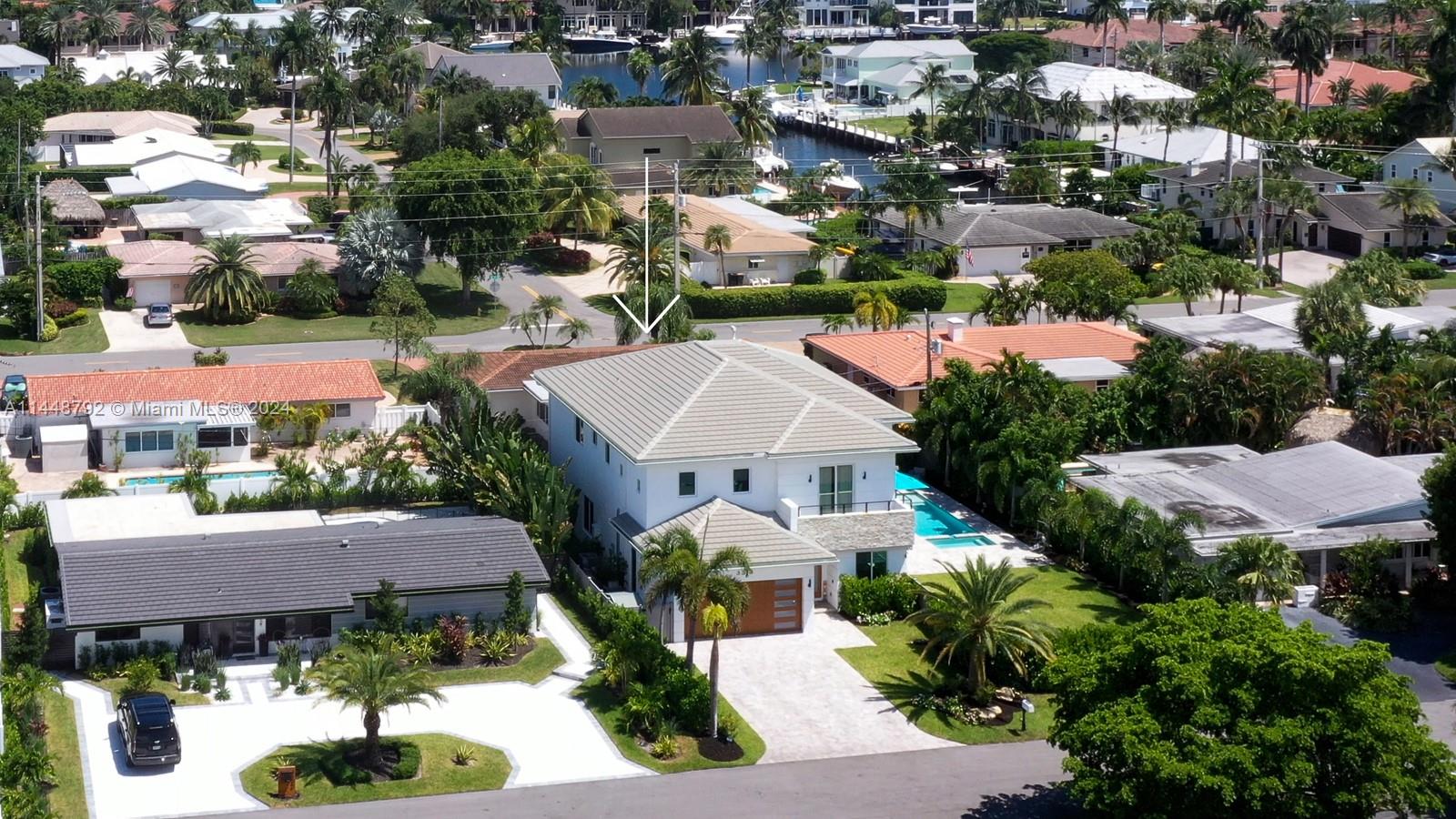 LAKE PLACID - Residential