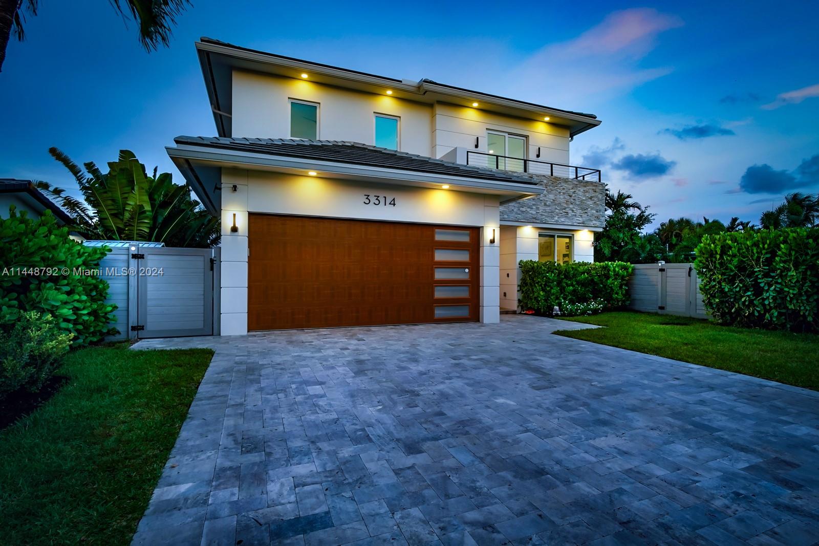 LAKE PLACID - Residential