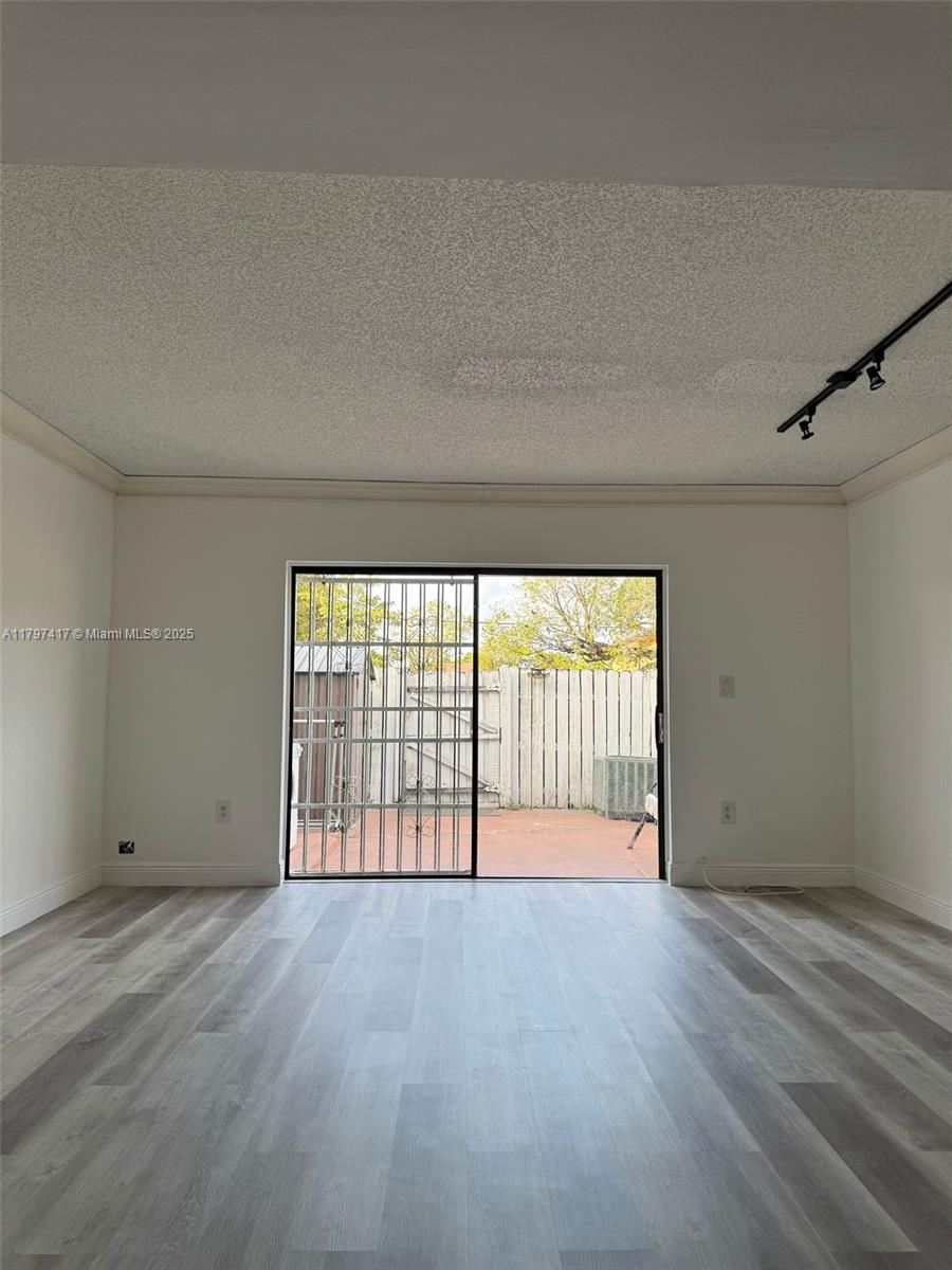 10800 NW 7th St 3B