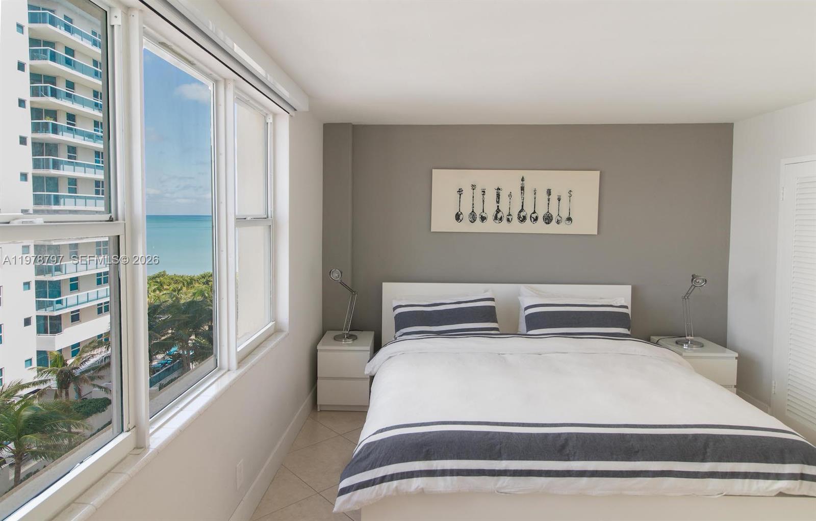 CARLISLE ON THE OCEAN CON - Residential Lease