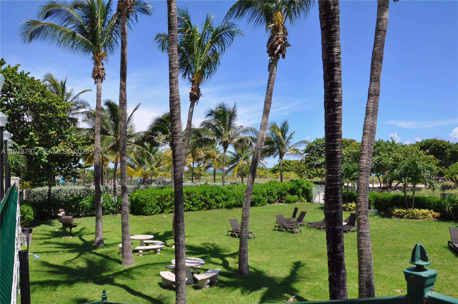 CARLISLE ON THE OCEAN CON - Residential Lease