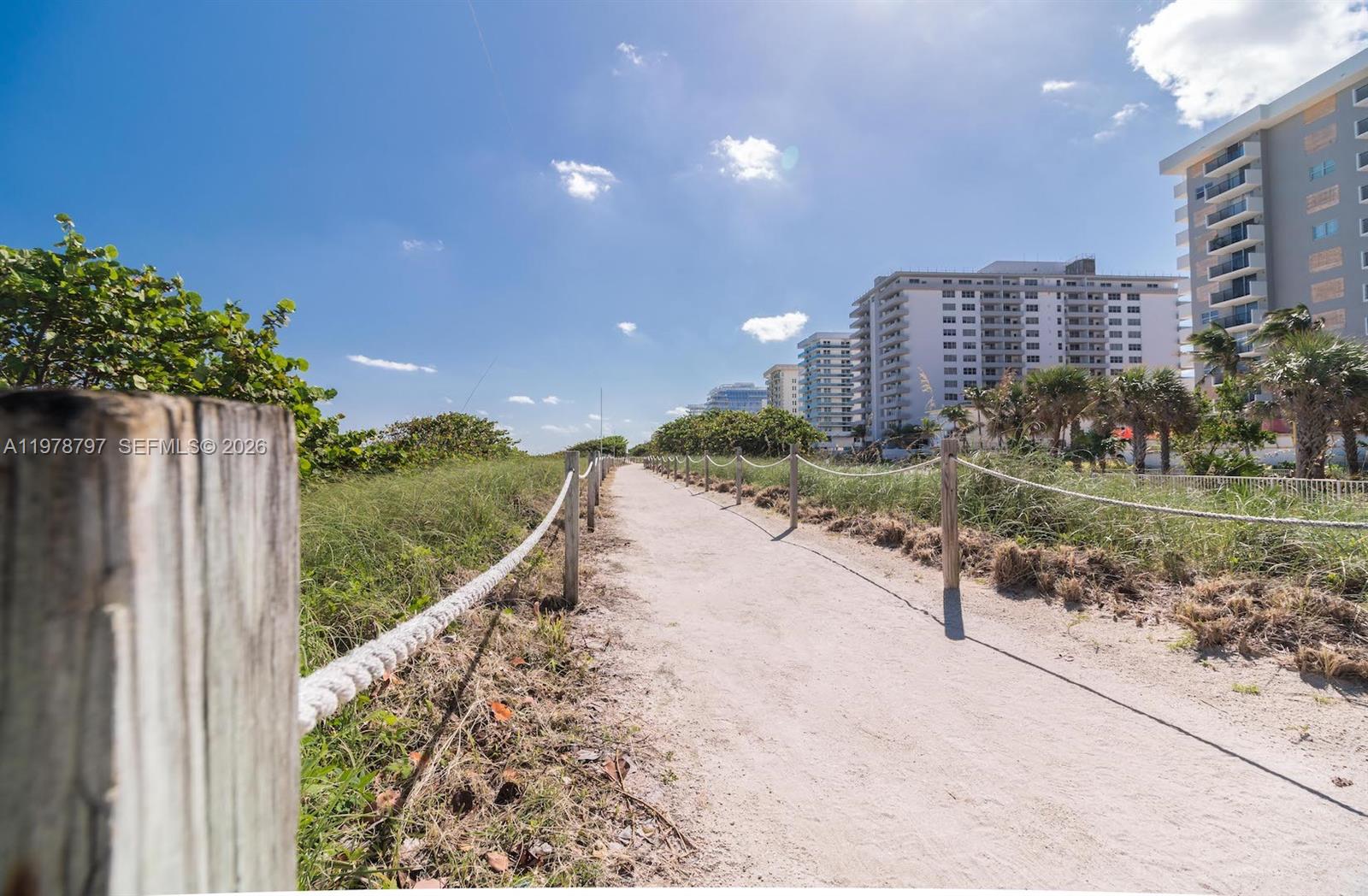 CARLISLE ON THE OCEAN CON - Residential Lease