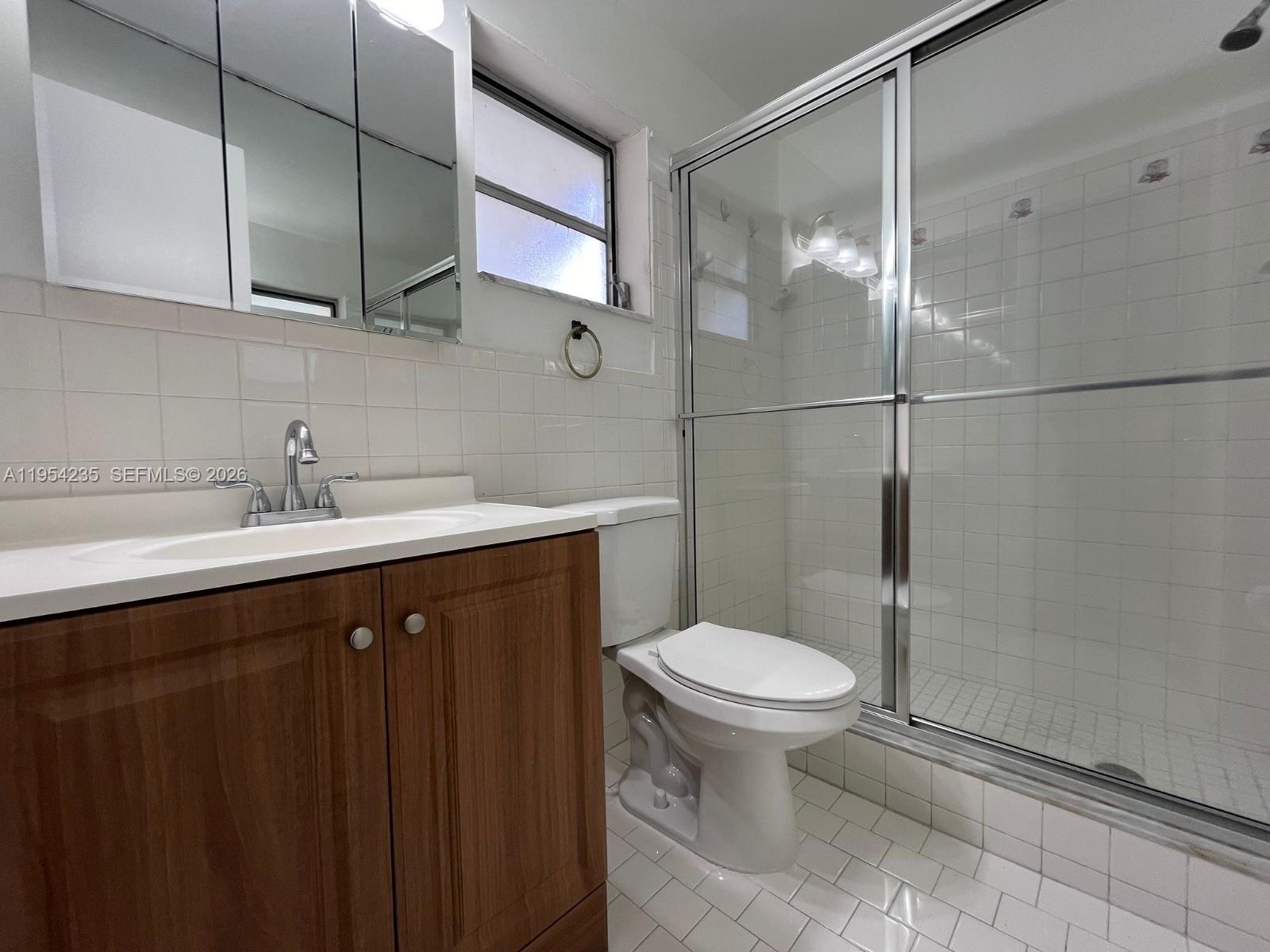 PALMVIEW CONDOMINIUM APAR - Residential