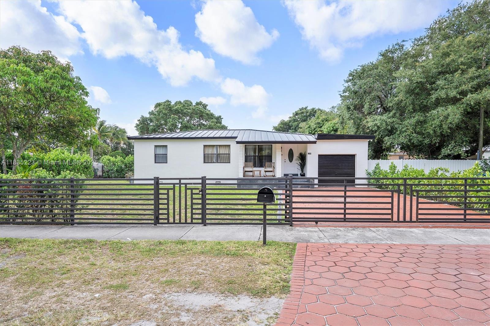 1100 NW 151st St