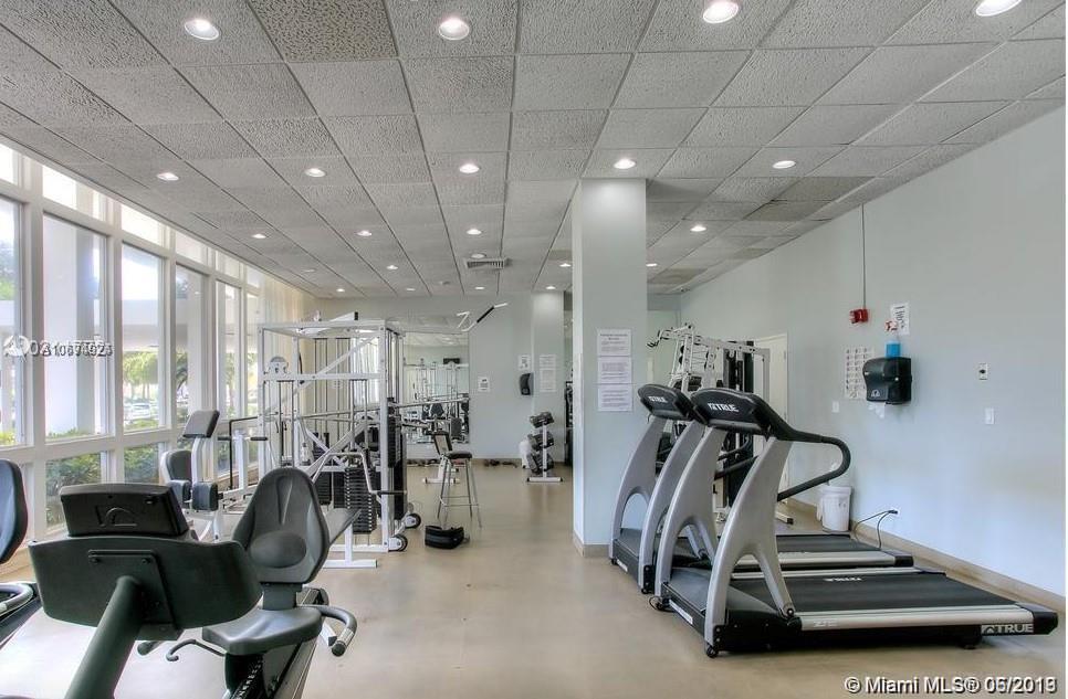 PARKVIEW POINT CONDO - Residential Lease