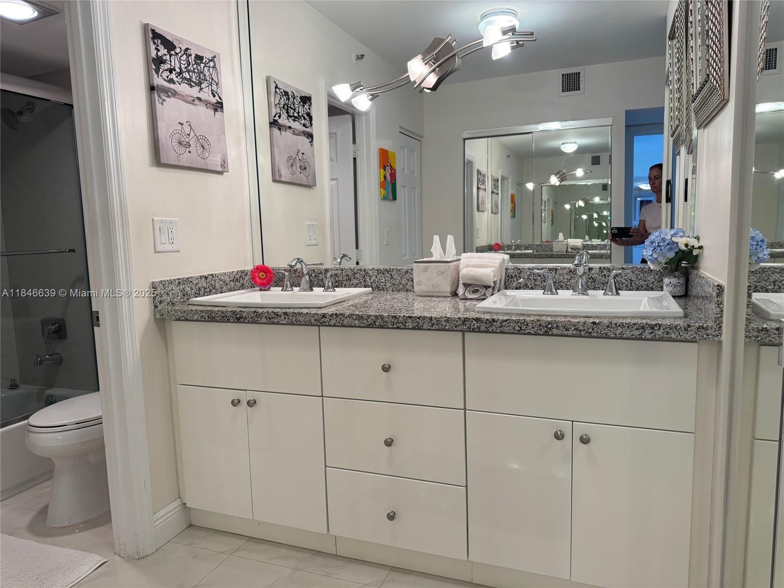 DELVISTA TOWERS CONDO - Residential