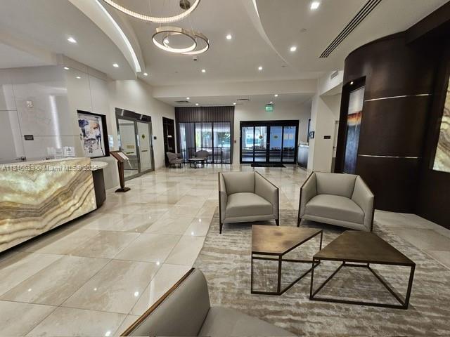 DELVISTA TOWERS CONDO - Residential