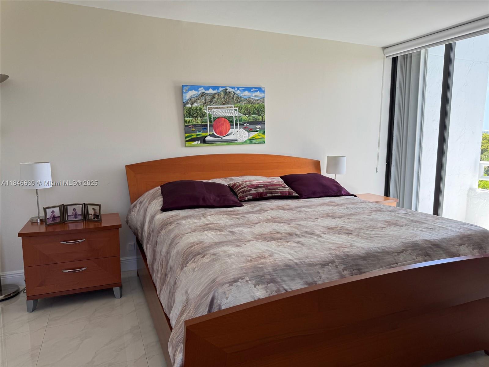 DELVISTA TOWERS CONDO - Residential