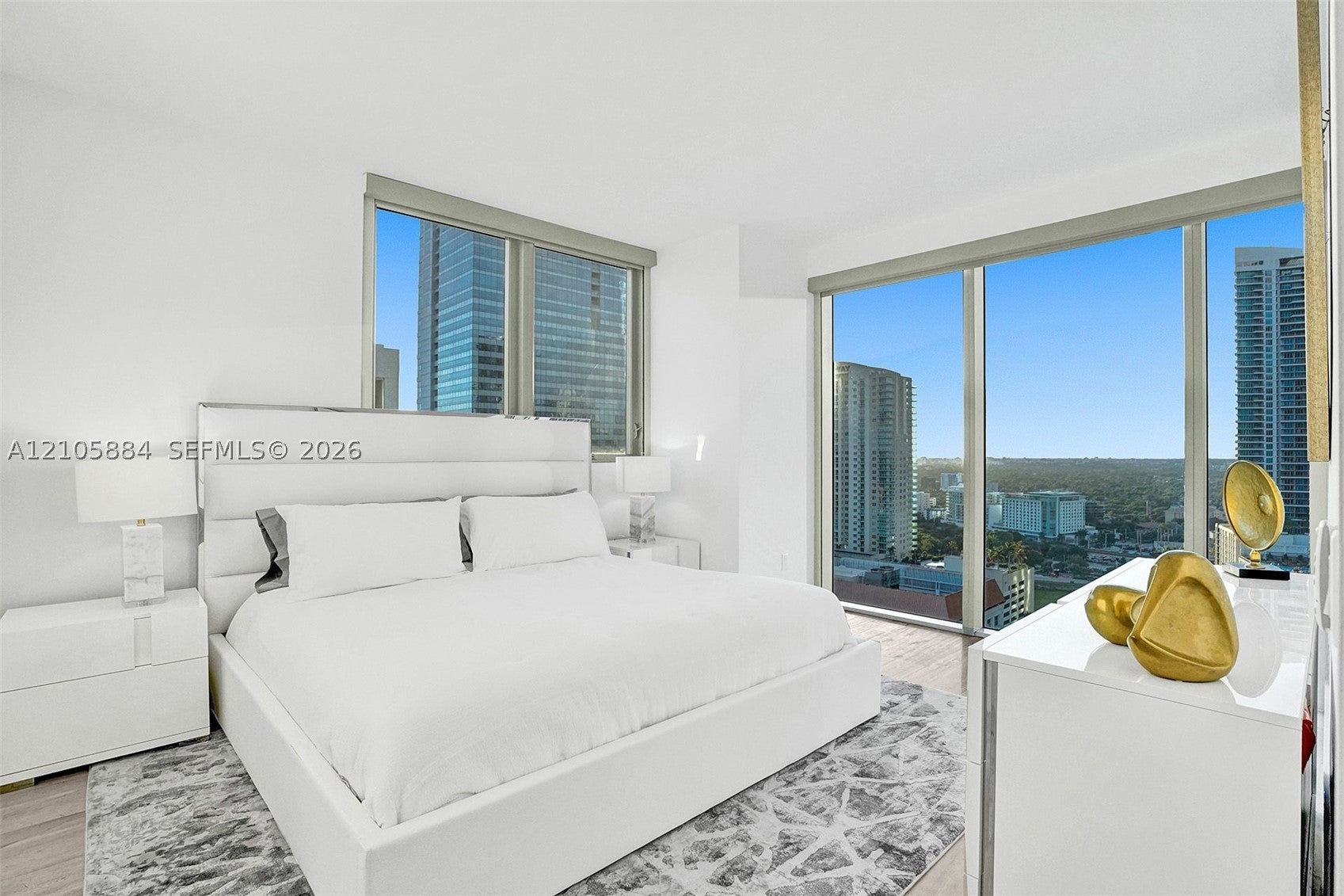 1300 Brickell Bay Dr 2702