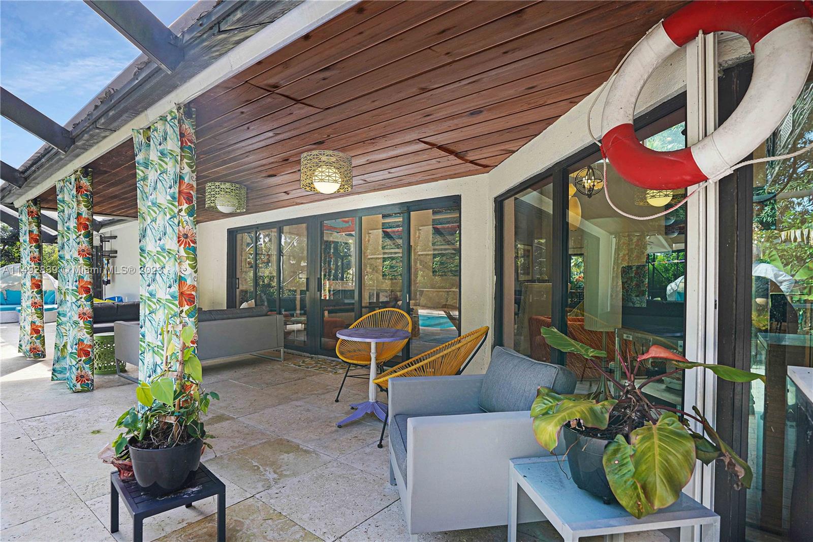 CLINTON GROVE ESTS - Residential