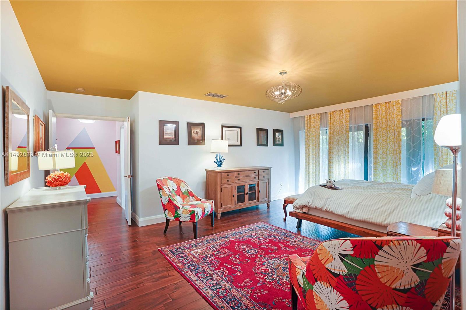 CLINTON GROVE ESTS - Residential