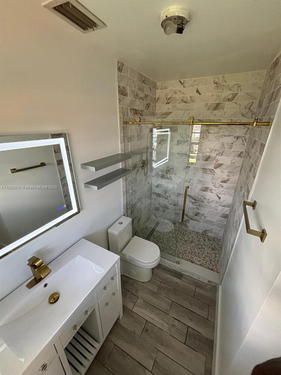 FAIRWAY ESTATES SEC 7 - Residential Lease
