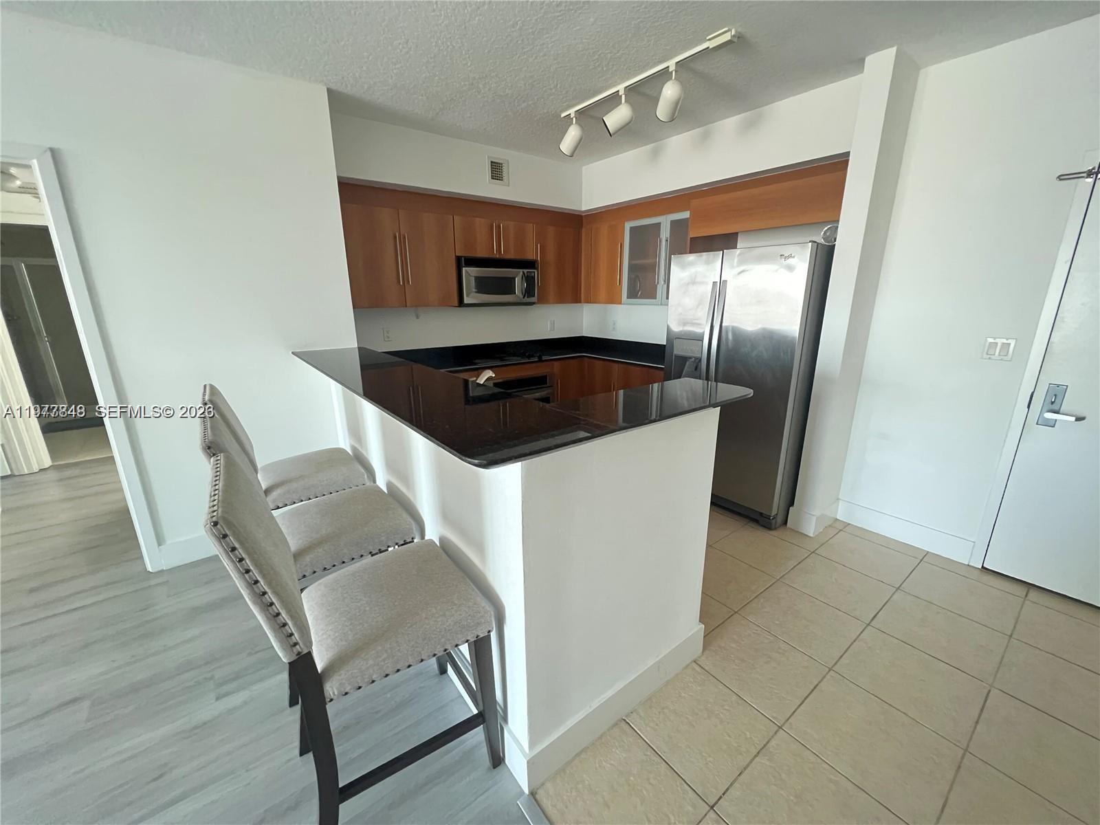 325 S Biscayne Blvd 2415