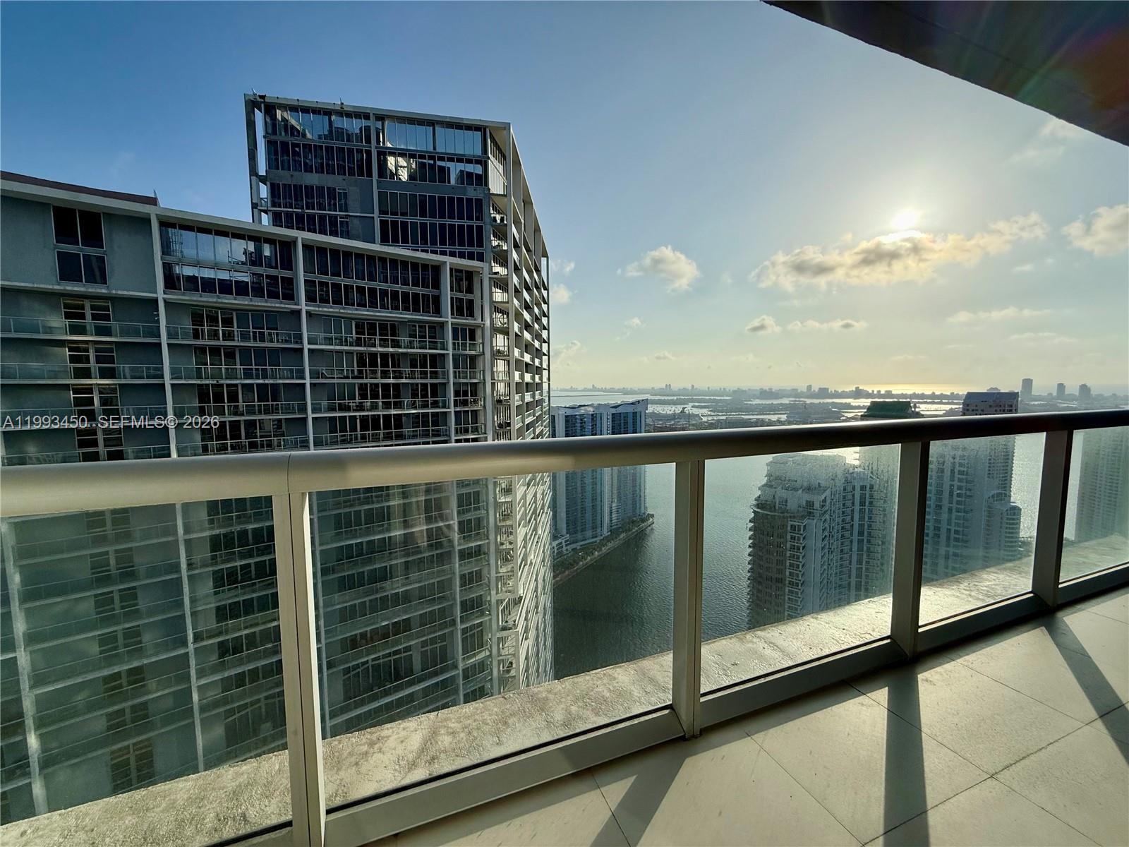 ICON BRICKELL NO TWO - Residential