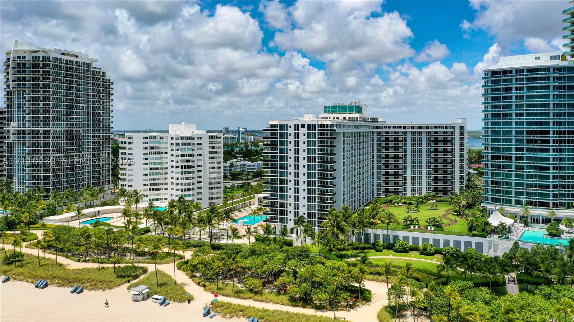 10275 Collins Ave 224
