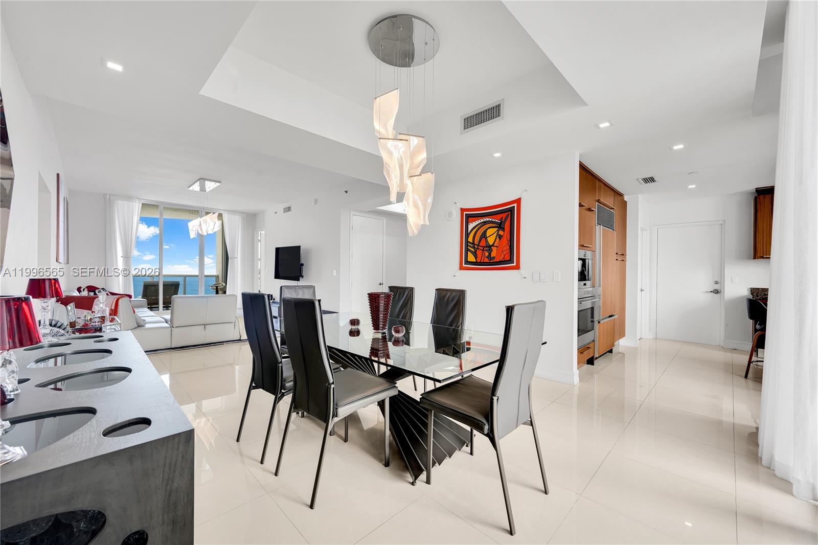 TDR TOWER II CONDO - Residential Lease