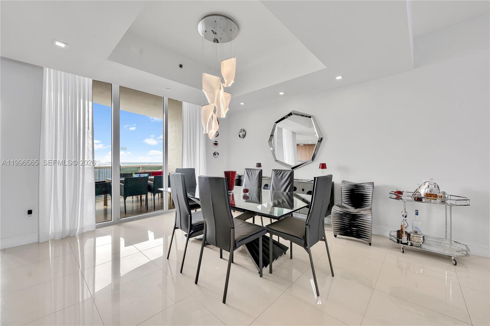 TDR TOWER II CONDO - Residential Lease