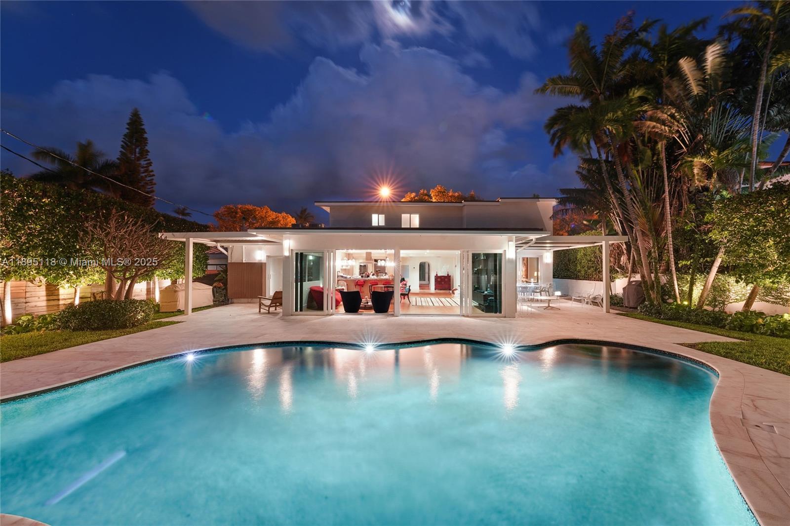 LA GORCE GOLF SUB - Residential