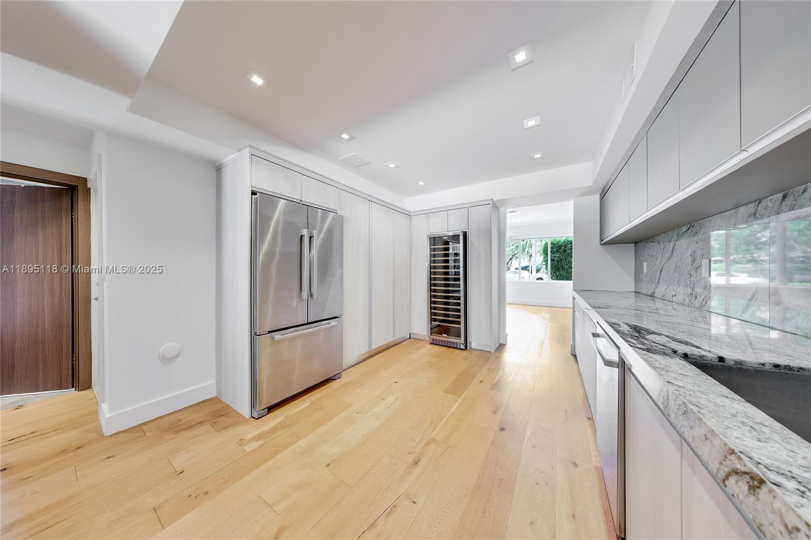 LA GORCE GOLF SUB - Residential