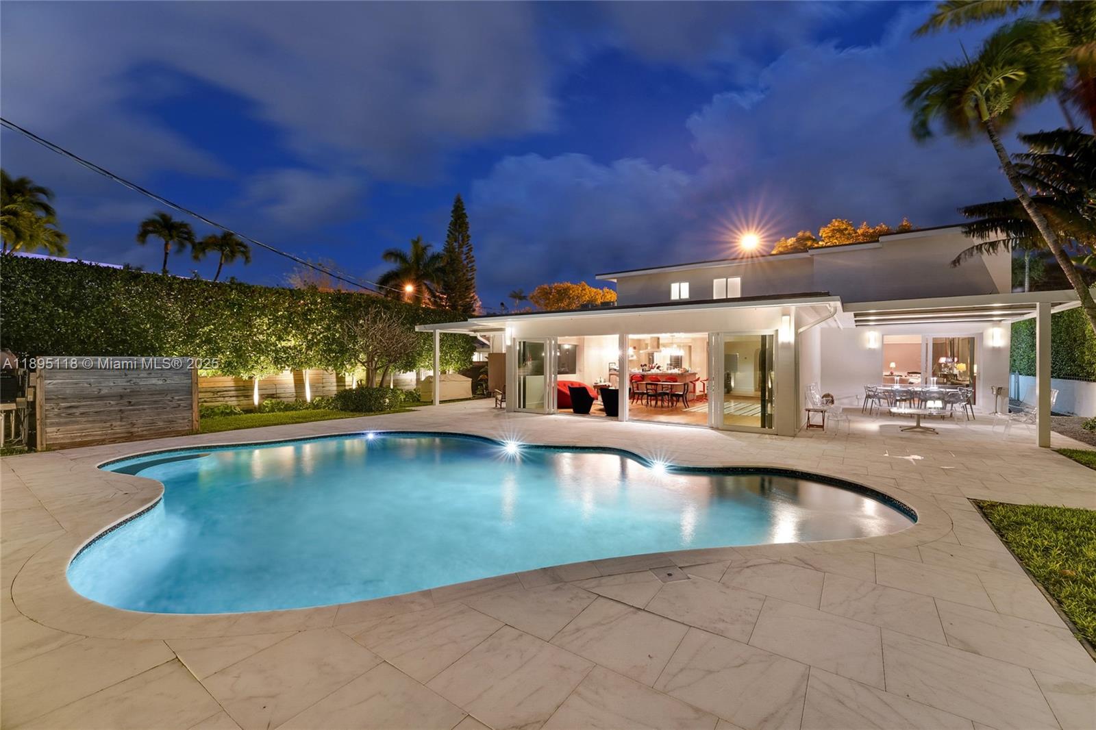 LA GORCE GOLF SUB - Residential