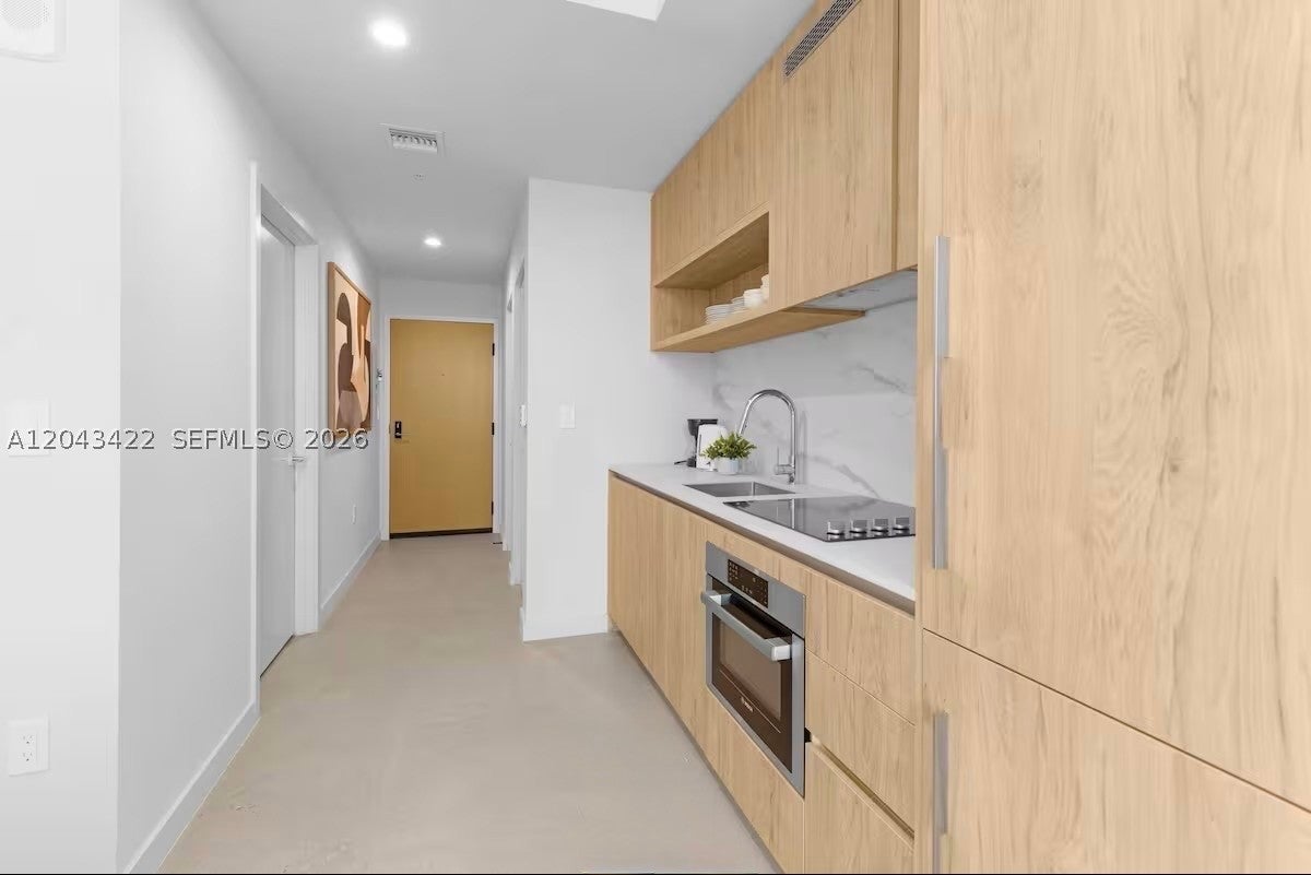 View photos, virtual tours, details... 11 NE 6th St 1606