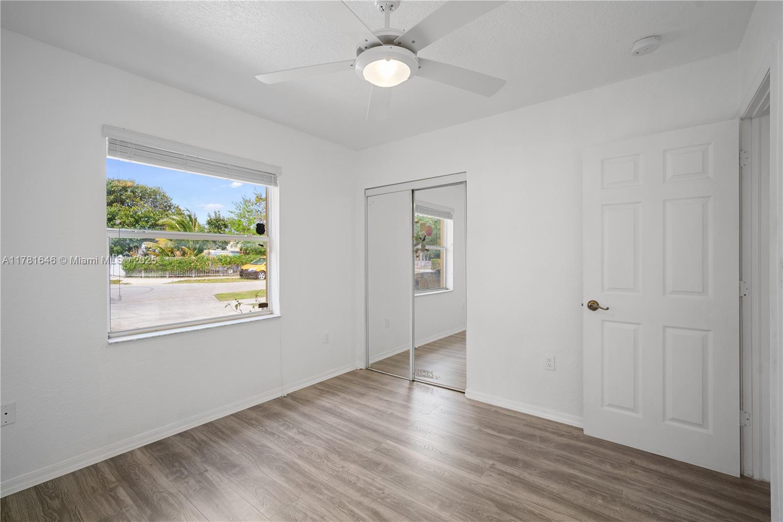 CLOVERLEAF GARDENS DUPLEX - Residential
