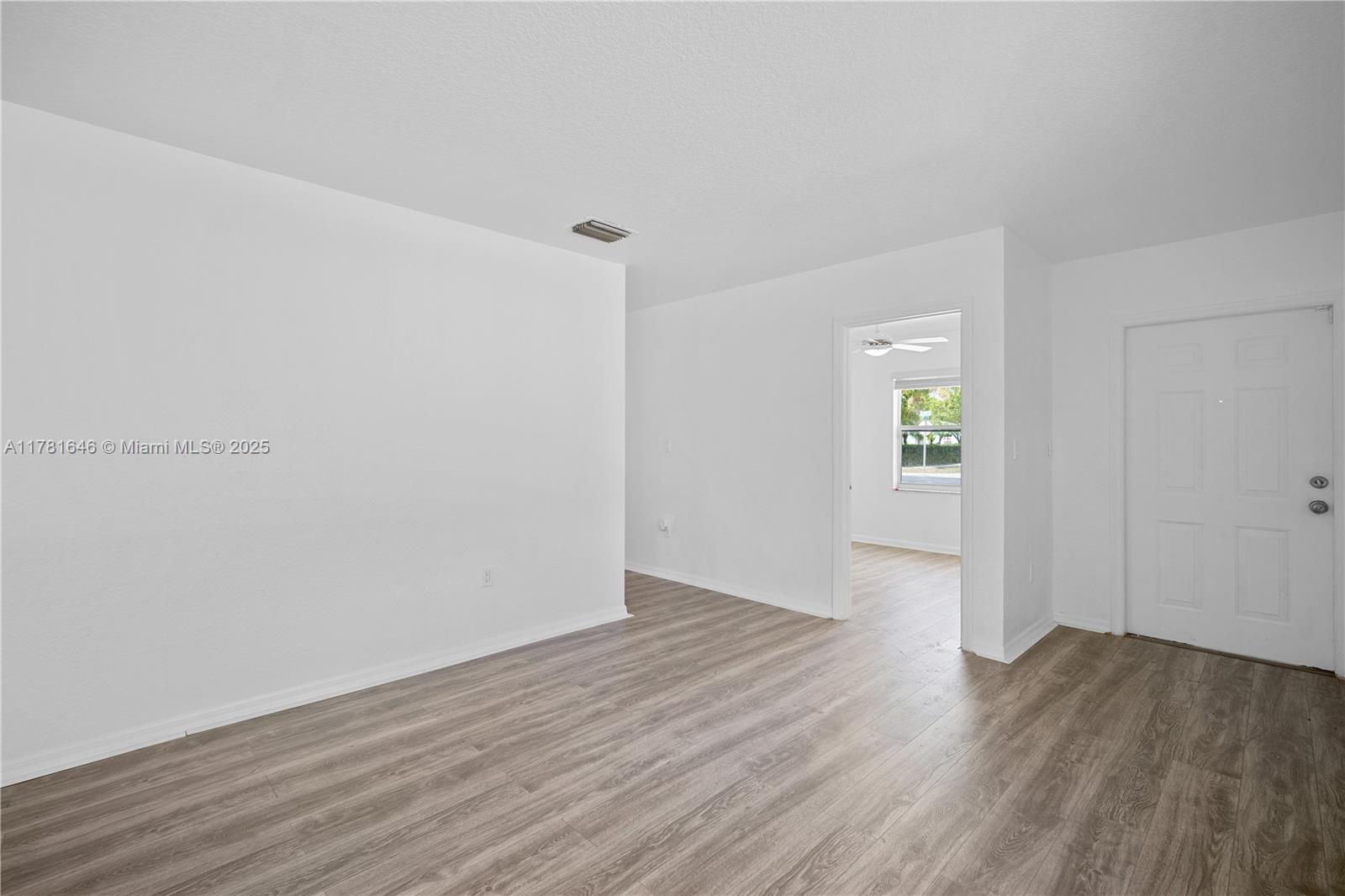 CLOVERLEAF GARDENS DUPLEX - Residential
