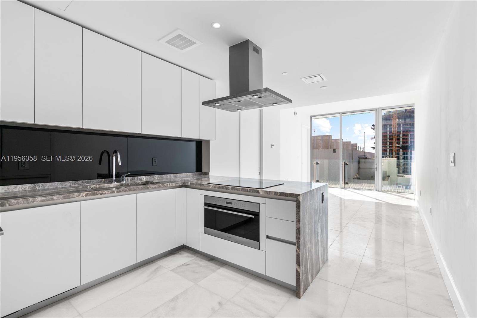 700 NE 26th terrace 2904