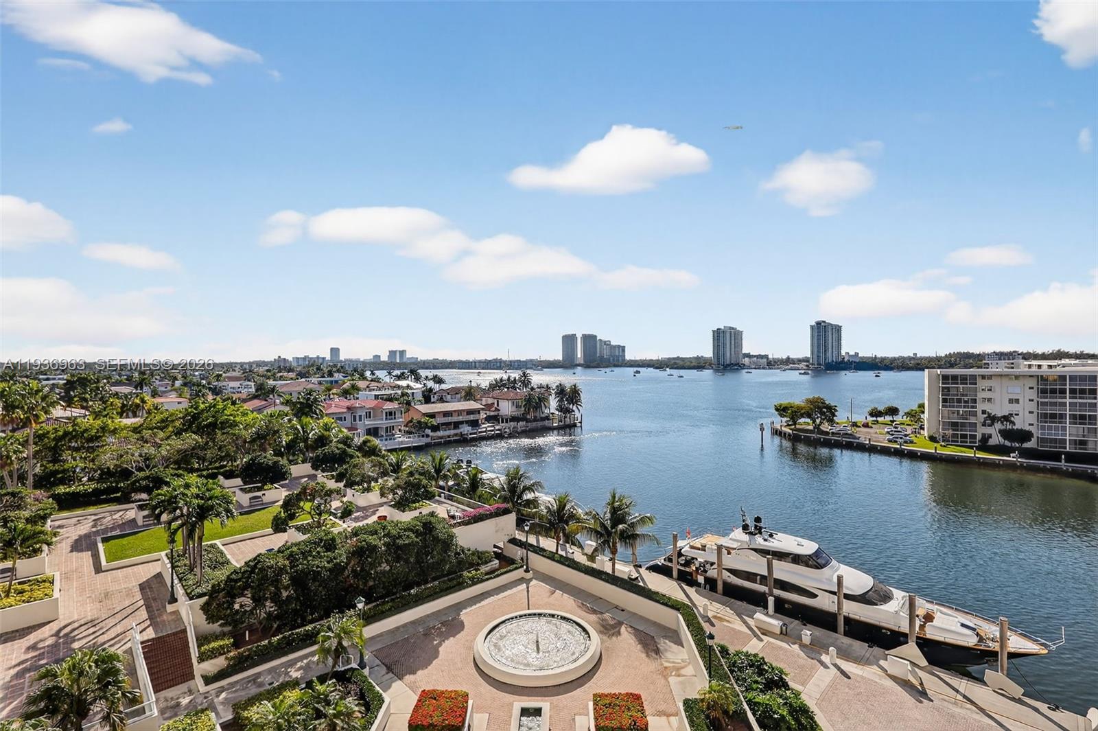 1000 ISL BLVD WILLIAMS IS - Residential