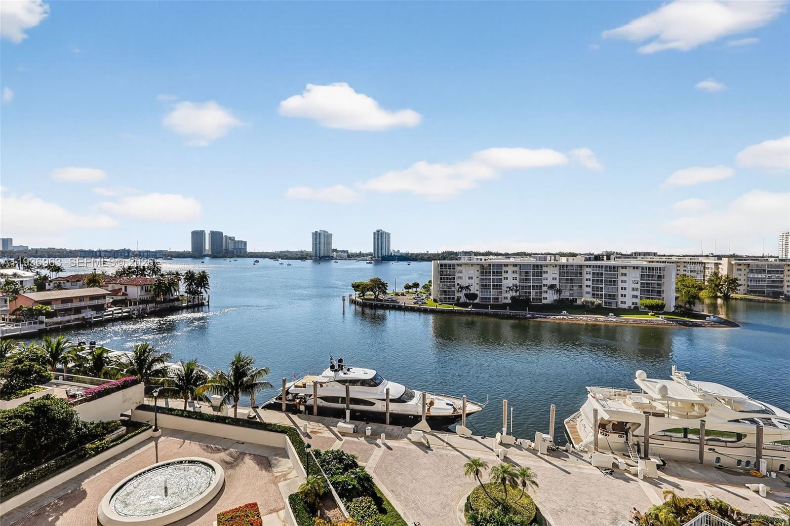 1000 ISL BLVD WILLIAMS IS - Residential