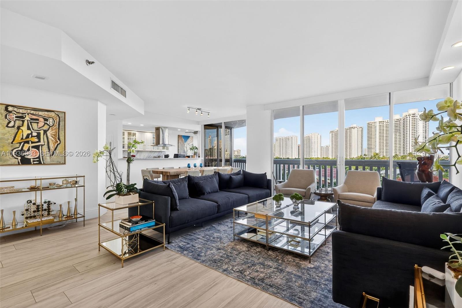 1000 ISL BLVD WILLIAMS IS - Residential