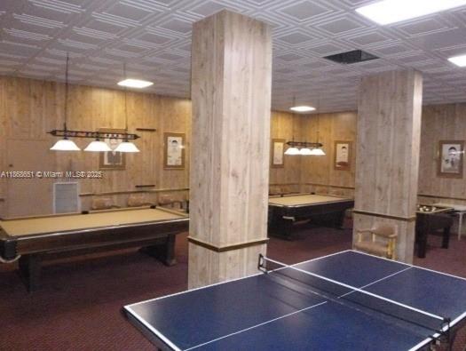 WINSTON TOWER 300 CONDO - Residential Lease