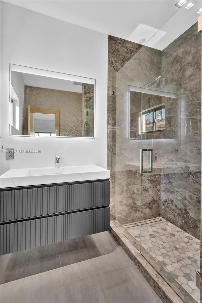 ALTOS DEL MAR NO 6 - Residential