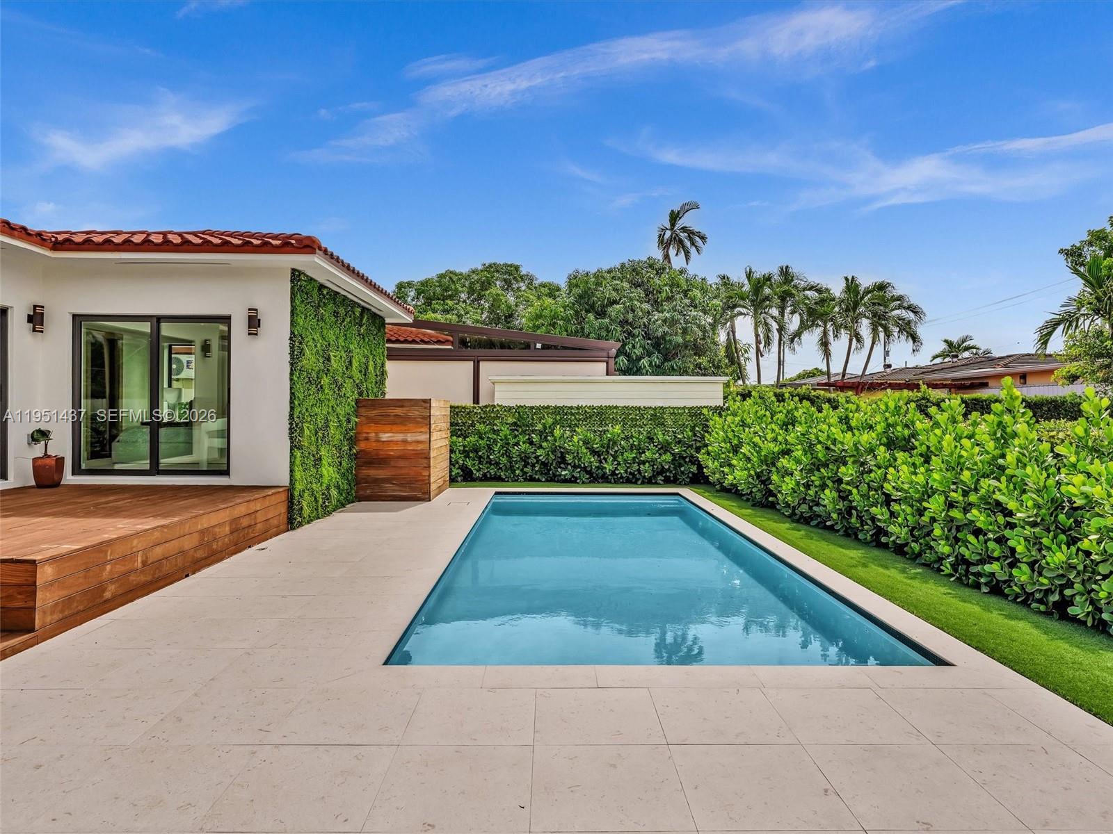 ALTOS DEL MAR NO 6 - Residential