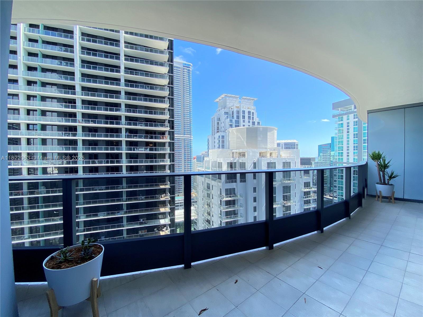 1000 Brickell Plaza 3807