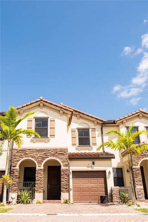 Townhouse in Homestead FL 25067 114th Ct Ct.jpg