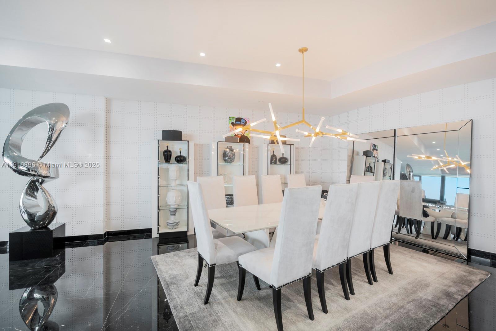 18555 Collins Ave 3505