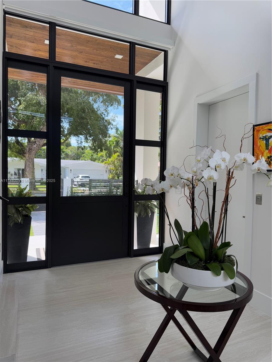 CORAL GABLES RIVIERA SEC - Residential