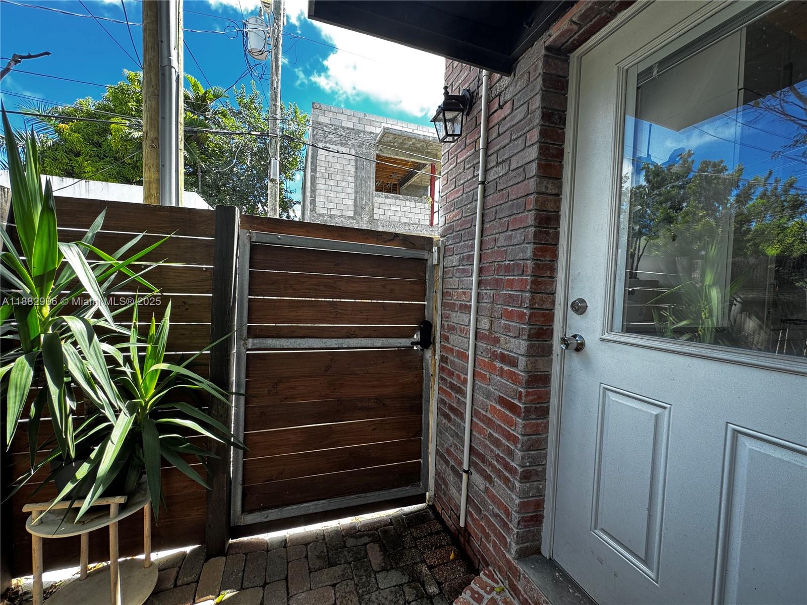 OCEAN BEACH ADDN NO 3 - Residential Lease