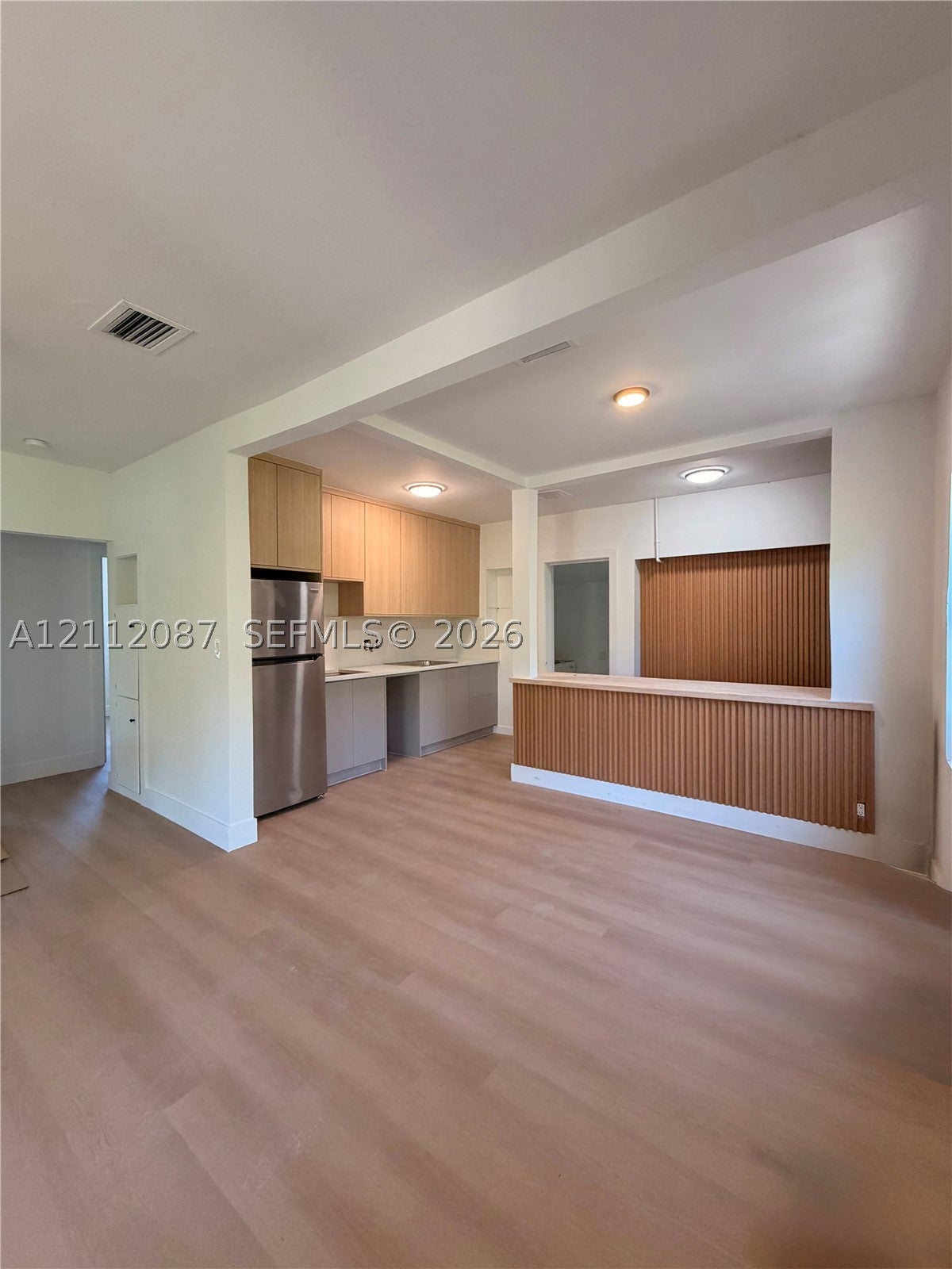 1127 NW 2nd Ave