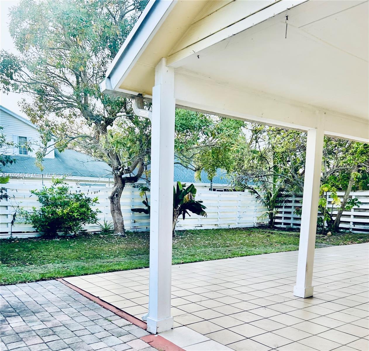 ¤COUNTRY WALK SEC 2 - Residential