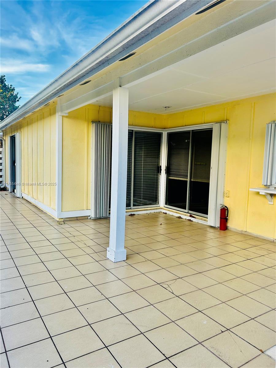 ¤COUNTRY WALK SEC 2 - Residential