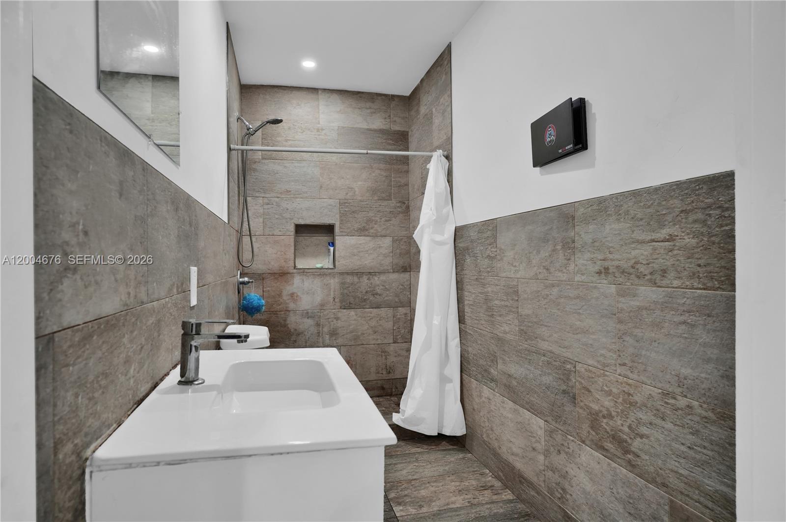 AVOCADO PK - Residential Income